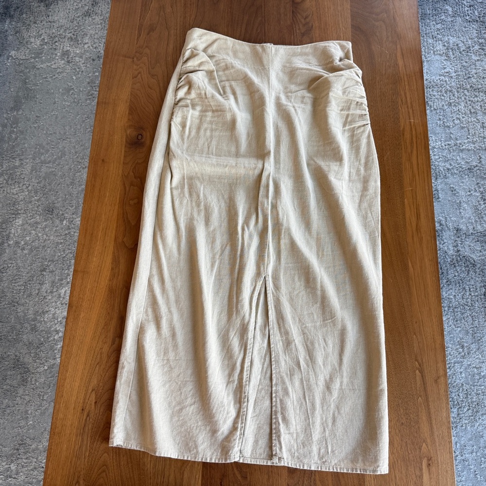 Reserved Linen Beige Maxi Skirt With A Slit Size M